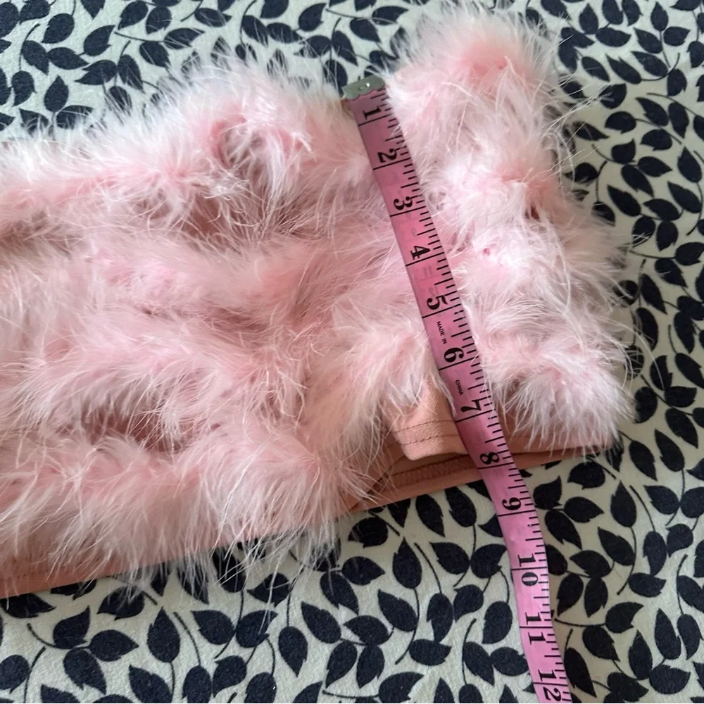 I Saw It First Blush Pink Feather Front Kawaii Bandeau Tube Cropped Top NWOT 10‎ - Picture 7 of 14